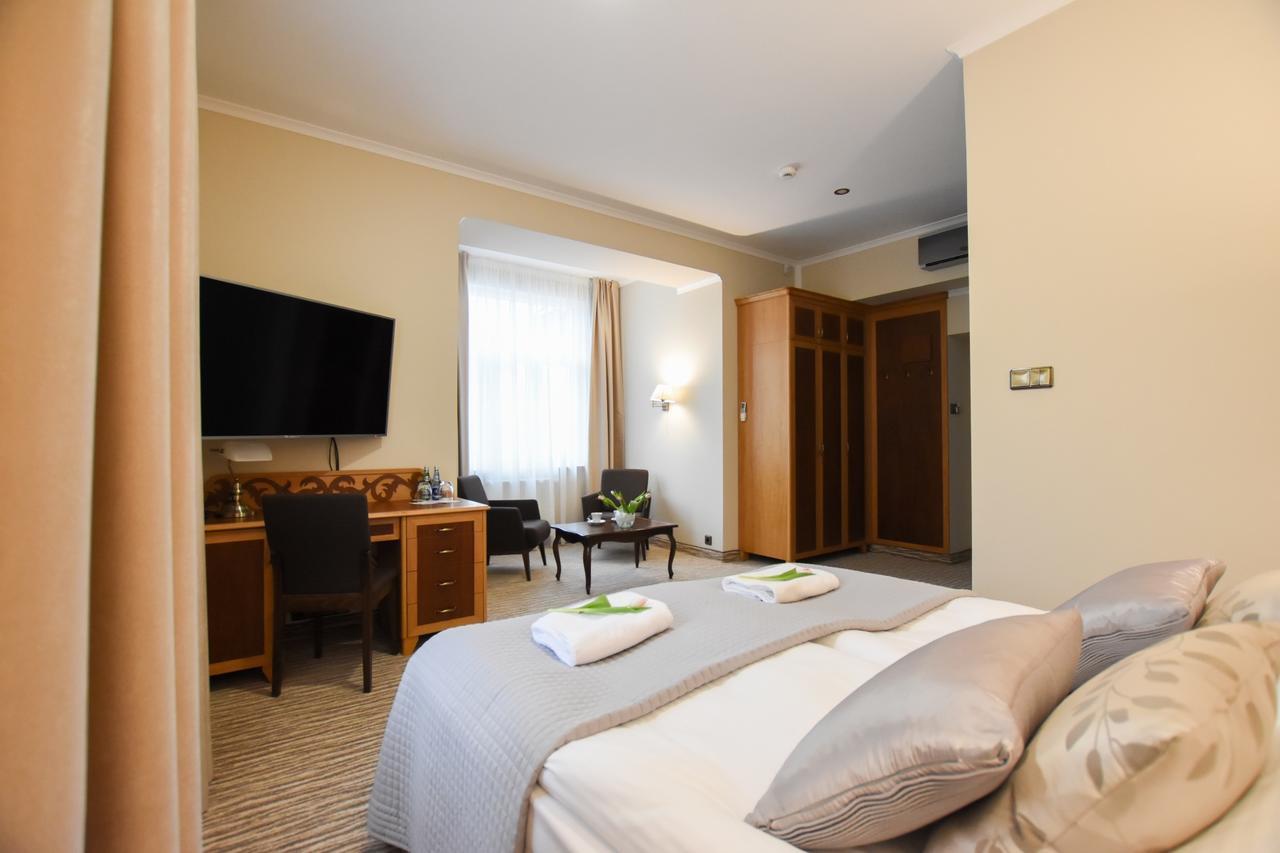 Willa Home Цехоцинек Экстерьер фото